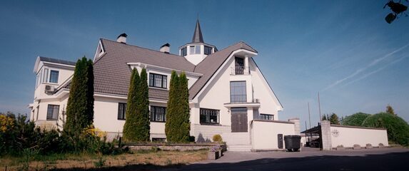 Postmodern. Bold & Beautiful (thumbnail 1)