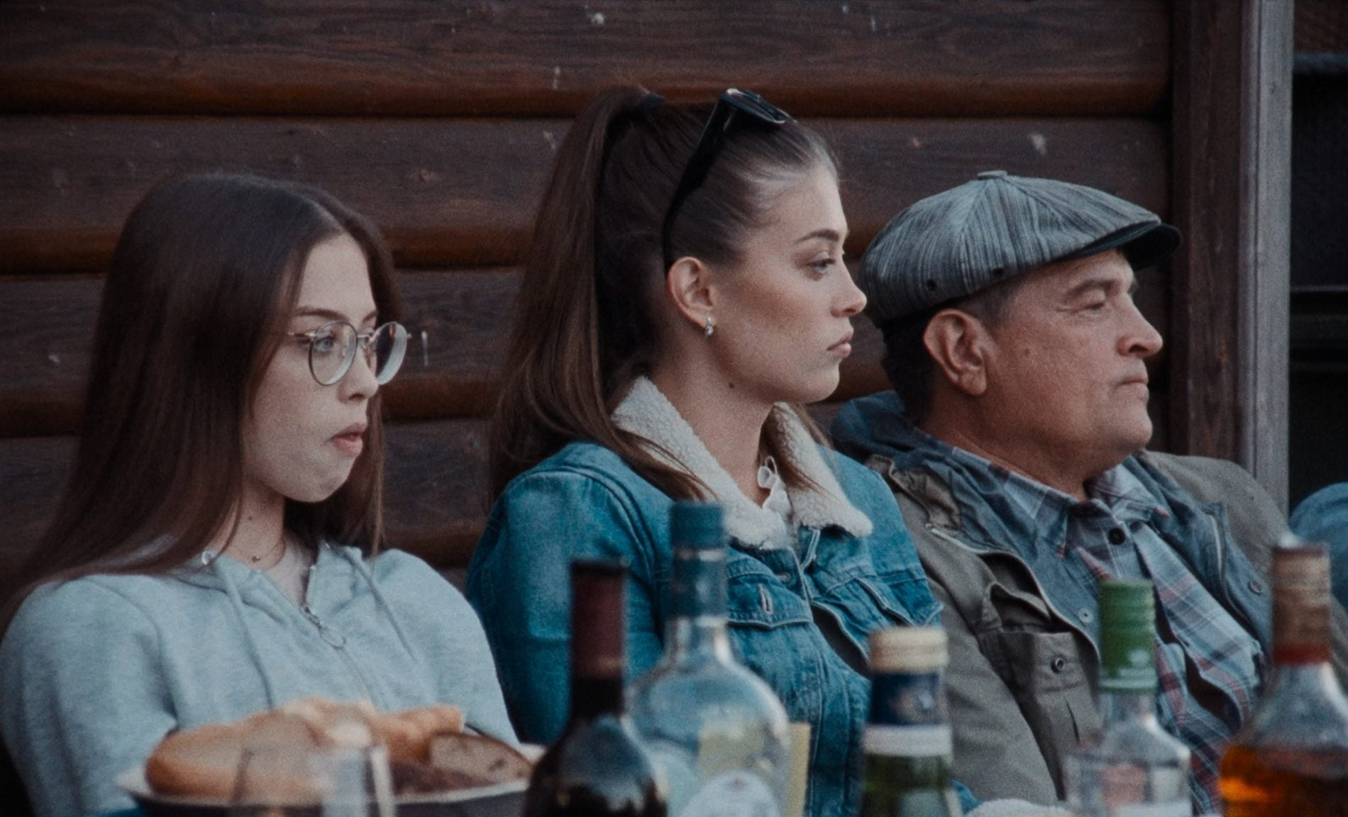 Cohabitants — still 12